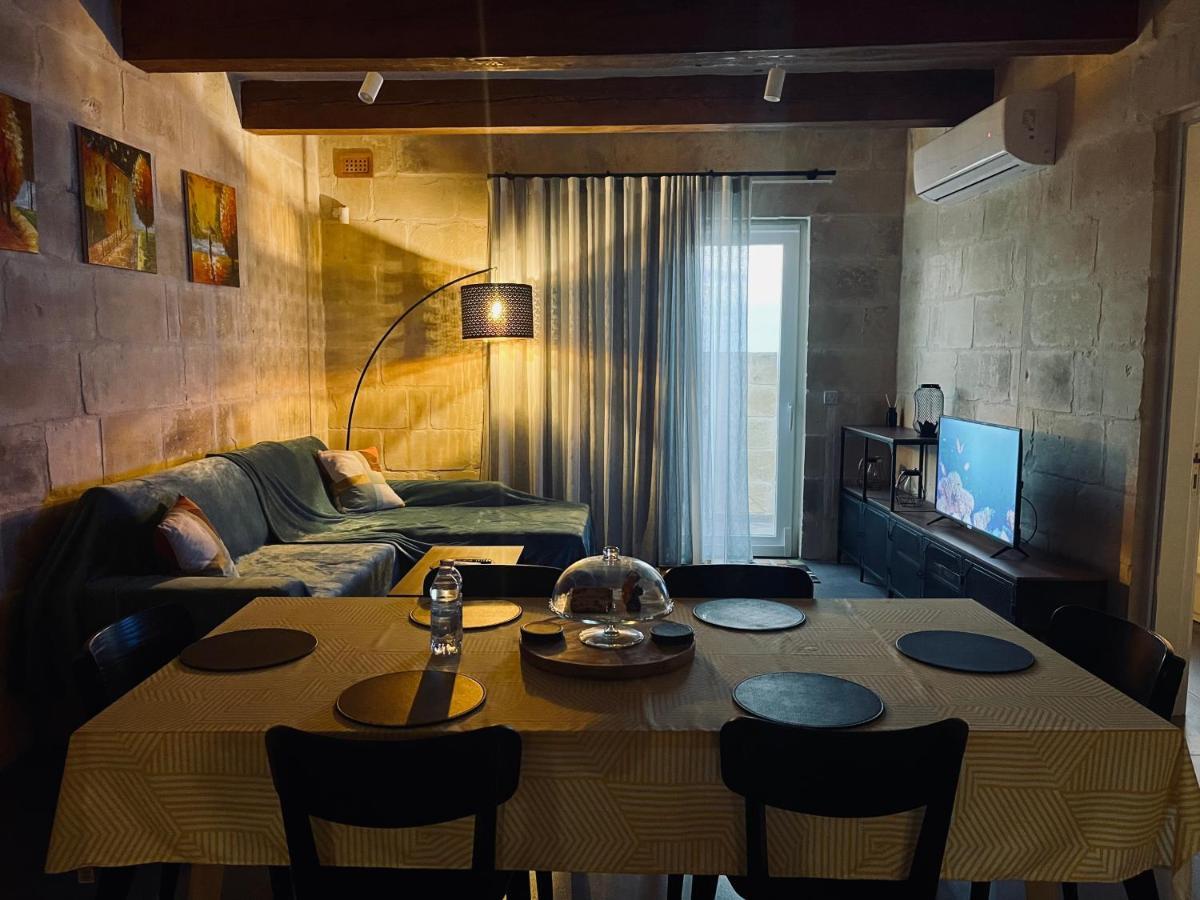 Tac-Cnic Heritage Living Apartment - Spectacular Views Zebbug  Bagian luar foto