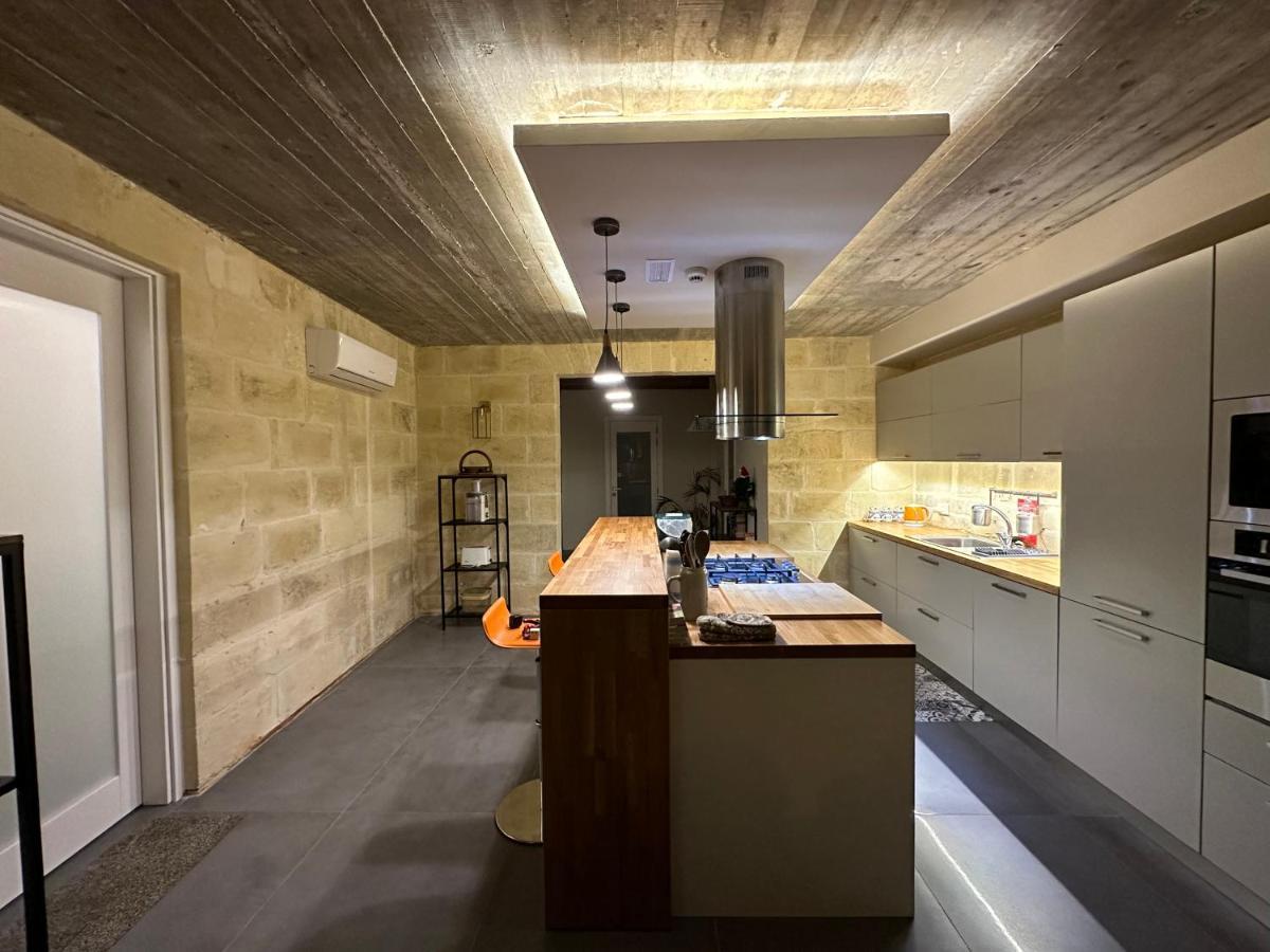Tac-Cnic Heritage Living Apartment - Spectacular Views Zebbug  Bagian luar foto